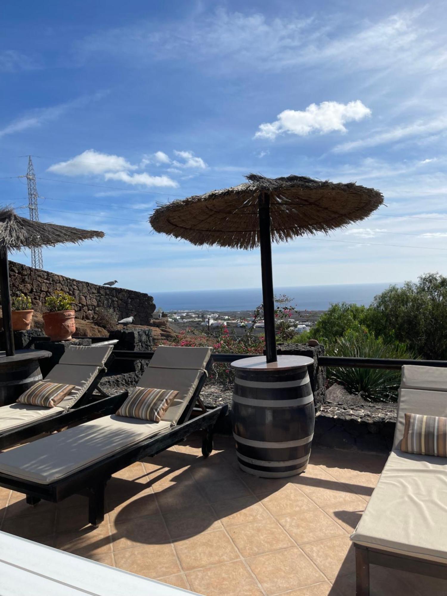 Castillo Lanzarote Villa Bailey - Luxury Villa - Pet Friendly With Heated Pool La Asomada  Exterior photo