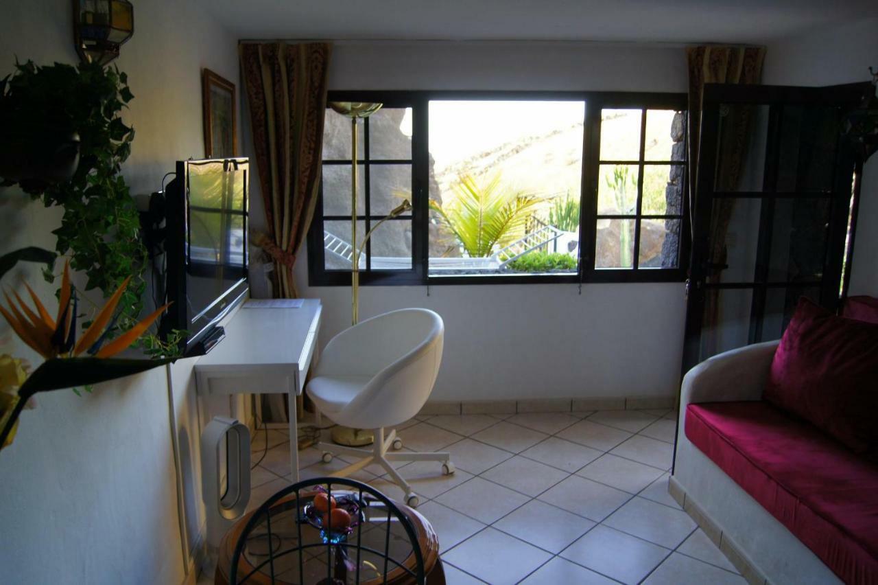 Castillo Lanzarote Villa Bailey - Luxury Villa - Pet Friendly With Heated Pool La Asomada  Exterior photo